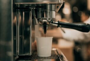 Czym różni się ekspres gastronomiczny od domowego?