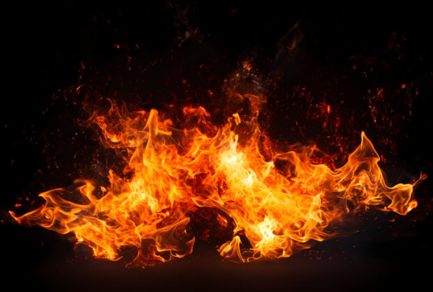 Systemy zabezpieczeń przeciwpożarowych w budynkach mieszkalnych – co jest obowiązkowe?