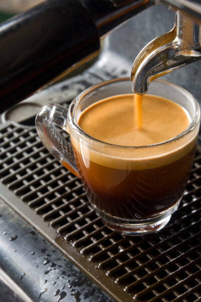 Ekspres do kawy do dużego biura – jakie rozwiązania się sprawdzą?